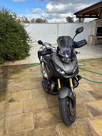 Honda Xadv 750