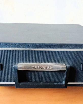 Macchina da scrivere portatile Triumph anni 70