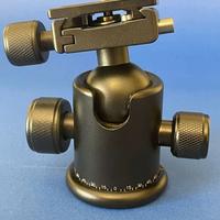 Testa a sfera con piastra removibile