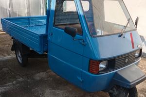 Piaggio Ape 703P
