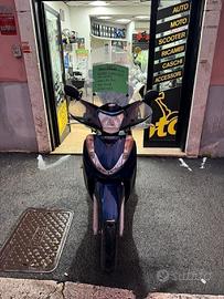 Honda SH 300 fine 2011 - PERMUTE