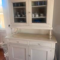 Credenza con alzata legno chiaro stile Shabby