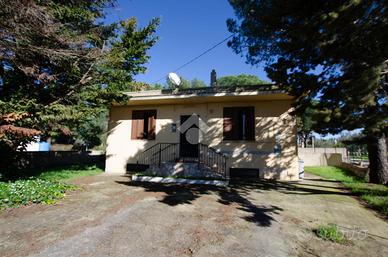 VILLA SINGOLA A GIOIA DEL COLLE