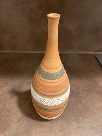 Terracotta decorata
