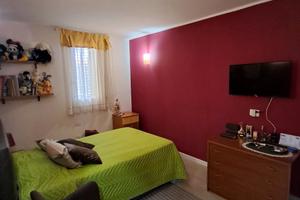 Paterno' - appartamento con terrazzo e garage