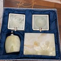 Set di accendino porta sigare e 2 posaceneri Onice