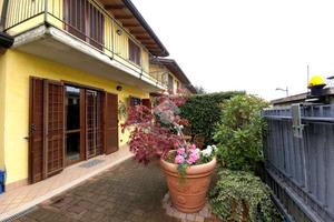 VILLA A SCHIERA A GOITO