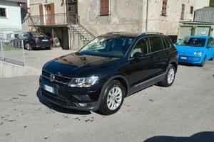 Volkswagen Tiguan 2.0 TDI SCR DSG 4MOTION Business