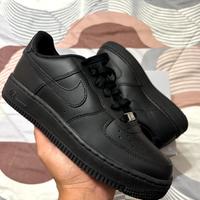 Nike Air Force 1 Low '07, Nero, Taglia 37