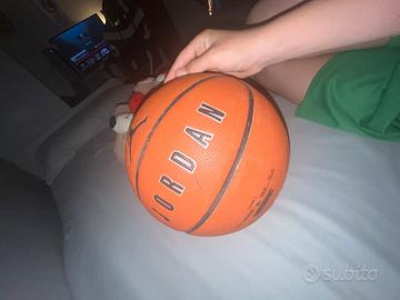 Palla basket Jordan