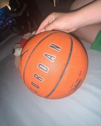 Palla basket Jordan