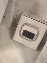 worldrepair24 auricolari con display