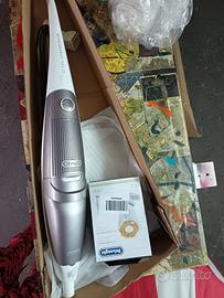 aspirapolvere DeLonghi ( scopa mancante)