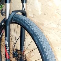Forcella ad aria ROCkSHOX 