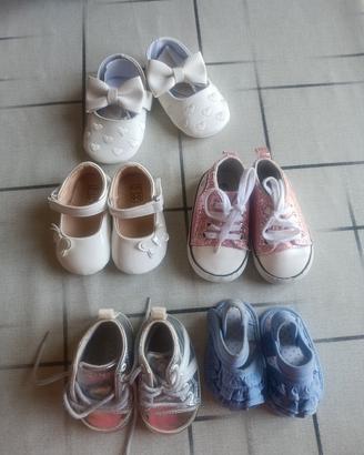 Scarpe neonata nr. 17 - 18