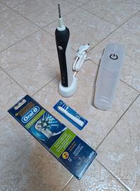 Spazzolino elettrico oral-B 3756 con testine nuove