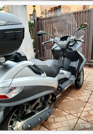Piaggio Mp3 400