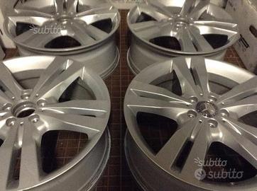 Cerchi in lega 8.5x20 5x112 et60 orig. mercedes ml