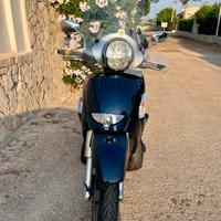 Aprilia Scarabeo 400
