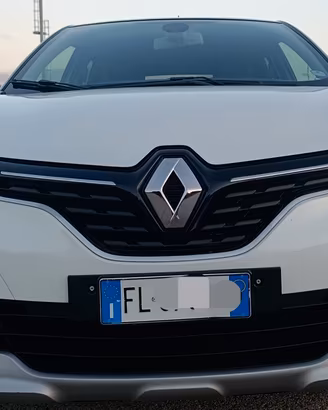 Renault Captur 
Captur
1.5 dCi 110 CV Edition One