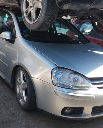 Pezzi di ricambio volkswagen golf anno 2004