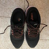 Sneakers perfette per lunghe camminate
