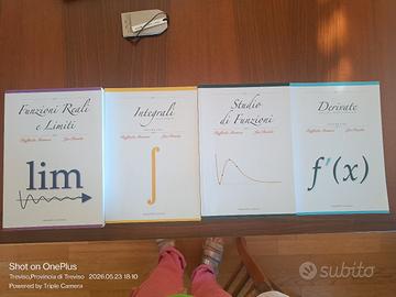 libro universitari