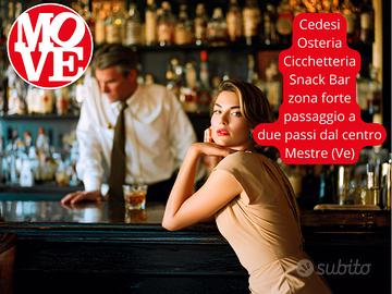 Centralissimo Snack Bar, grande affluenza giovani