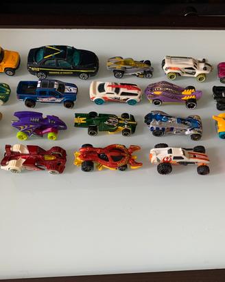 Lotto 2 macchine 20 pezzi