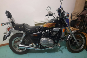 Honda vf750 custom 1984