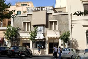 MULTILOCALE A CASTELLAMMARE DI STABIA