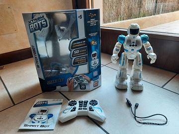 ROBOT RADIOCOMANDATO