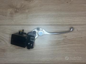 Pompa freno anteriore yamaha mt07