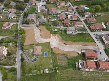 TER. RESIDENZIALE A PONCARALE