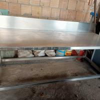 Piano di lavoro in acciaio