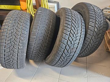 Treno 4 Pneumatici Goodyear 235/55R19 105V