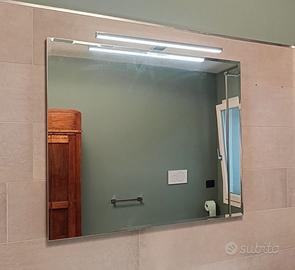 Specchio da bagno