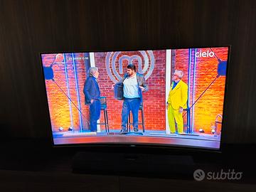 TV Samsung curvo 55” 4k UHD UE55HU8200Z perfetto