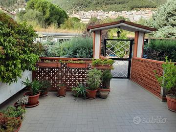 appartamento libero non arredato  da locare  3+2