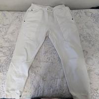 pantalone bianco di tuta