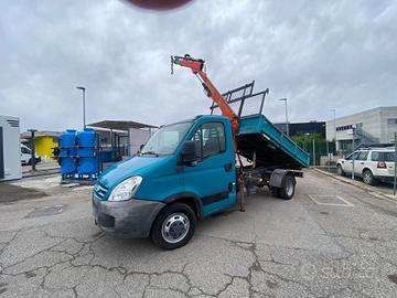 Iveco 35 gru e ribaltabile