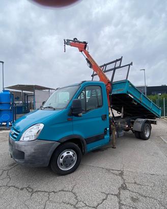 Iveco 35 gru e ribaltabile