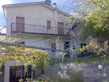 Villa con acqua di proprietà