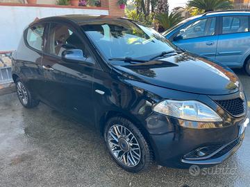 Lancia Y Ypsilon 1.2 69 CV 5p Platinum DISTRIB FUL