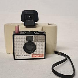 Polaroid Swinger anni '60, con pellicola imballata