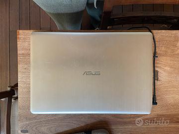 Pc portatile Asus Vivobook Pro