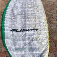 Ozone Rush 4 rev. 2023 perfetta en-B 75-95kg