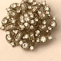 Spilla gioiello