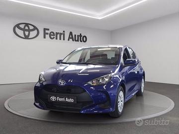 TOYOTA Yaris 1.5h 115 yaris