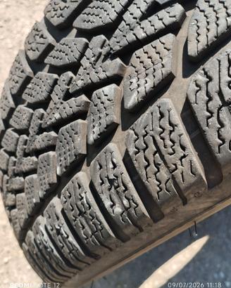 4 gomme m+s  seminuove  195/65 r15 Dunlop Winter